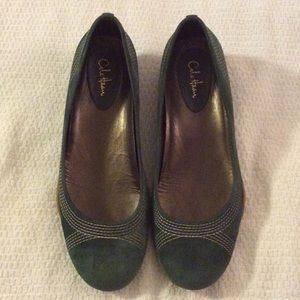 Hunter Green Cole Haan loafers sz 8